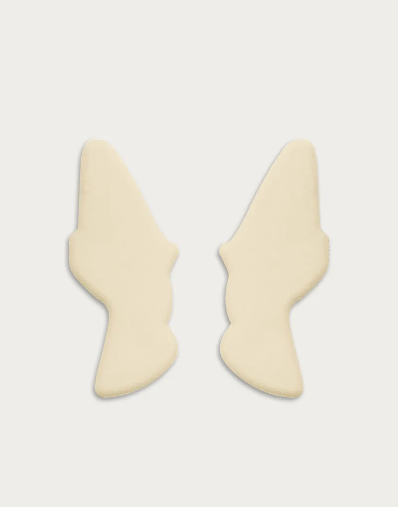 Orelhas Monocrómaticas Cru