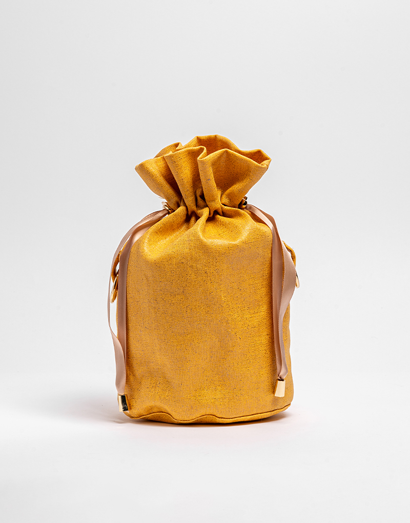 Necessaire Chloé Montmetal Amarelo